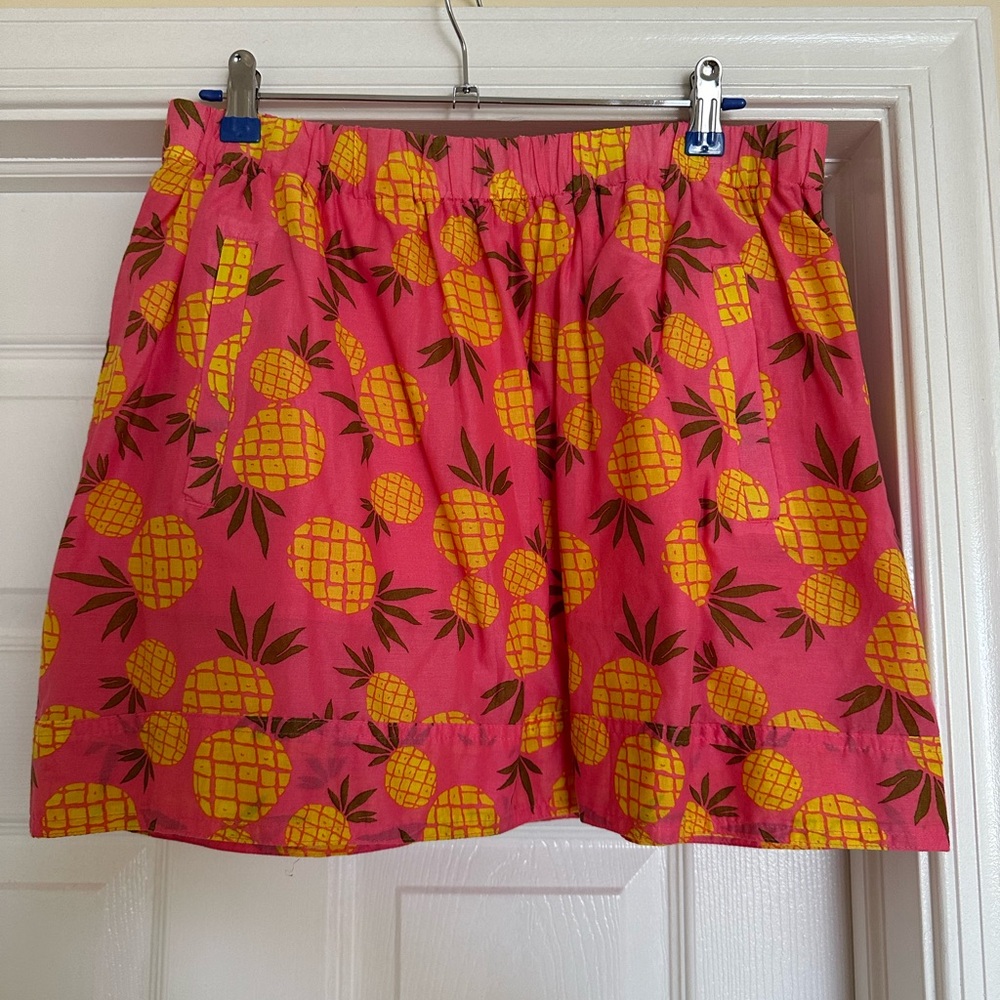 J Crew Pink Pineapple Mini Skirt Size Medium NWT